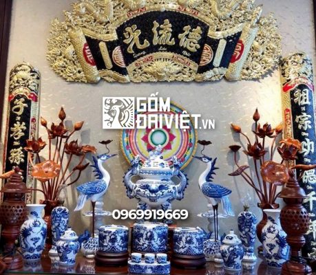 Bộ đồ thờ gốm sứ vẽ nổi Rồng Bát Tràng - Men lam