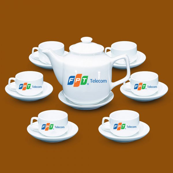 Bộ ấm trà trắng Bát Tràng quà tặng in logo FPT Telecom