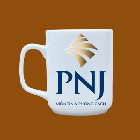 Ly sứ quà tặng Bát Tràng in logo PNJ